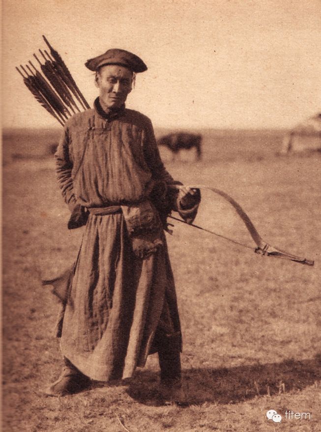 蒙古弓箭手 — 历史老照片