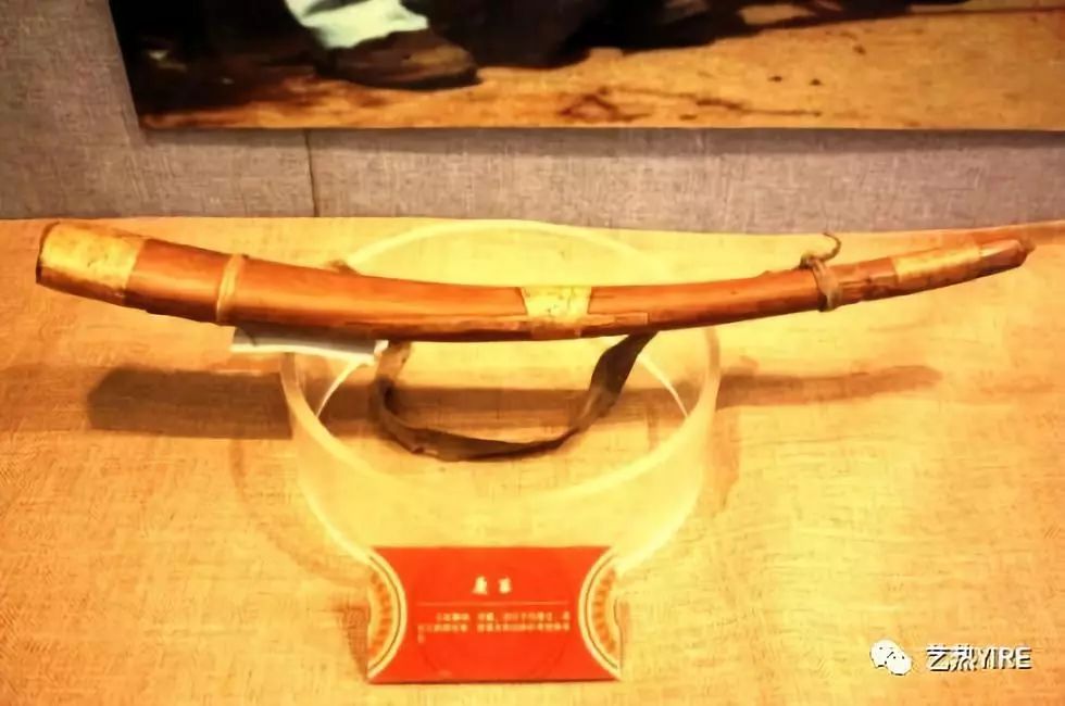 鄂伦春人的猎刀• <wbr>枪架• <wbr>鹿哨