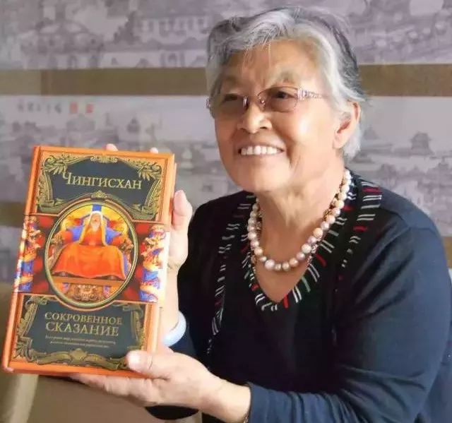 【蒙古文化】收集成吉思汗文献20年 走遍50多个国家的蒙古人 第8张 【蒙古文化】收集成吉思汗文献20年 走遍50多个国家的蒙古人 第8张