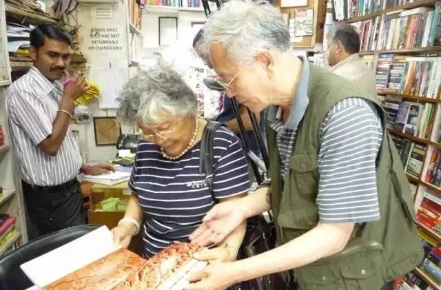 【蒙古文化】收集成吉思汗文献20年 走遍50多个国家的蒙古人 第5张