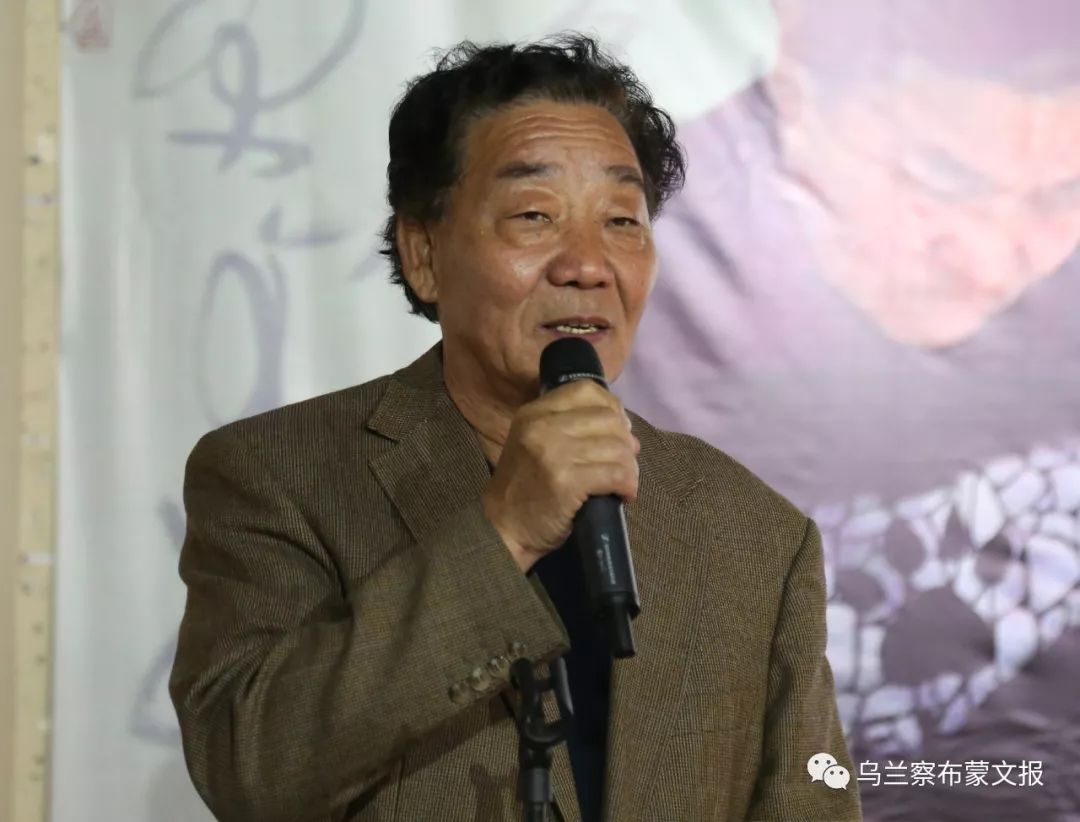 《蒙古文化魂宝——巴图巴雅尔蒙古文书法展》在呼和浩特举办 第10张