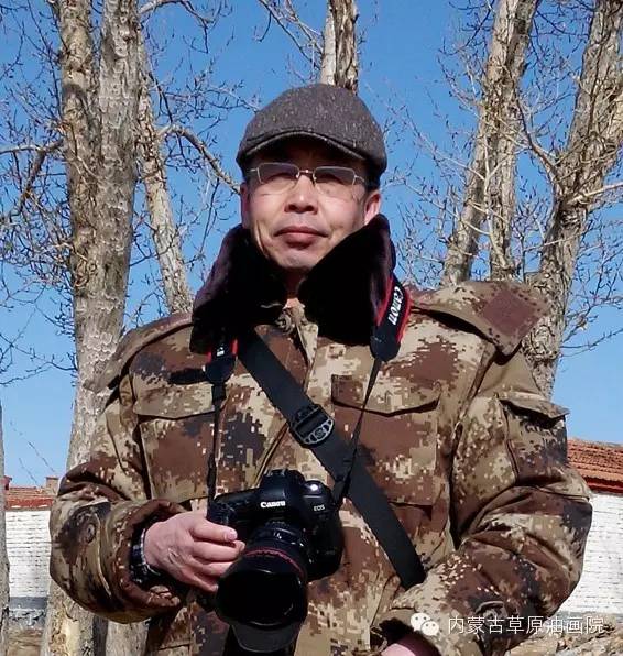 内蒙古草原油画院画家于永平