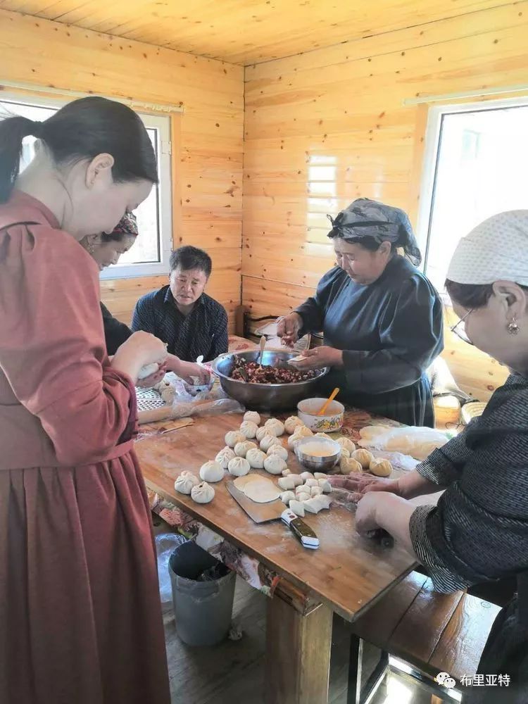 【蒙古影像】今夏的布里亚特传统婚礼拉开帷幕 第14张