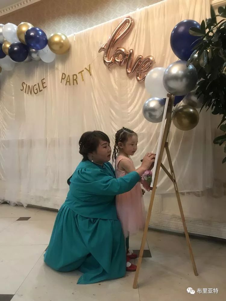 【蒙古影像】今夏的布里亚特传统婚礼拉开帷幕 第31张 【蒙古影像】今夏的布里亚特传统婚礼拉开帷幕 第31张