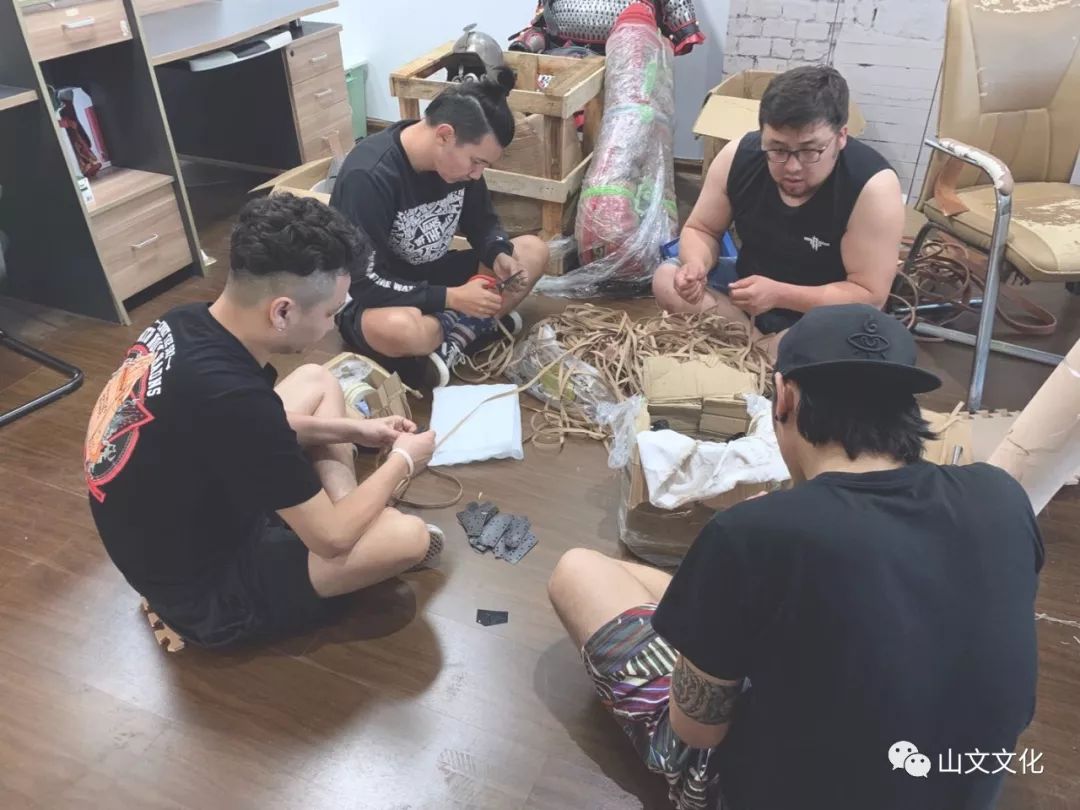 噔,盔甲出炉了 | 蒙古帝国胸背阔板铁札甲 第15张 噔,盔甲出炉了 | 蒙古帝国胸背阔板铁札甲 第15张