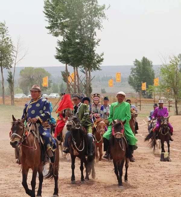 你所不知道的鄂尔多斯婚礼 第12张 你所不知道的鄂尔多斯婚礼 第12张