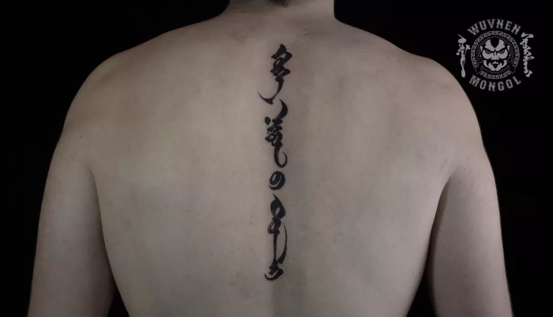 「無南刺青」盛夏来袭 除了花衬衫 我们还需要一个与众不同的蒙古刺青! 第10张 「無南刺青」盛夏来袭 除了花衬衫 我们还需要一个与众不同的蒙古刺青! 第10张