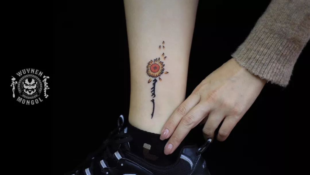 「無南刺青」盛夏来袭 除了花衬衫 我们还需要一个与众不同的蒙古刺青! 第21张 「無南刺青」盛夏来袭 除了花衬衫 我们还需要一个与众不同的蒙古刺青! 第21张