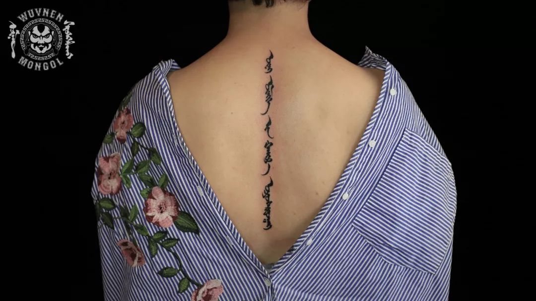 「無南刺青」盛夏来袭 除了花衬衫 我们还需要一个与众不同的蒙古刺青! 第25张 「無南刺青」盛夏来袭 除了花衬衫 我们还需要一个与众不同的蒙古刺青! 第25张