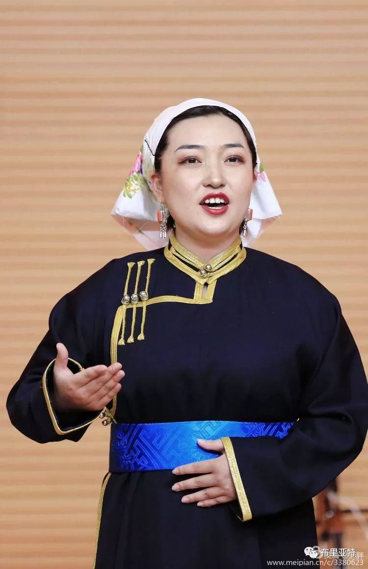 名师出高徒 | 记2016级呼伦贝尔民谣传承班音乐会 第12张 名师出高徒 | 记2016级呼伦贝尔民谣传承班音乐会 第12张