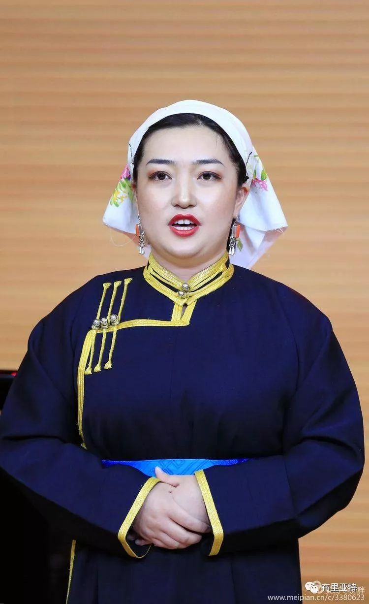 名师出高徒 | 记2016级呼伦贝尔民谣传承班音乐会 第14张 名师出高徒 | 记2016级呼伦贝尔民谣传承班音乐会 第14张