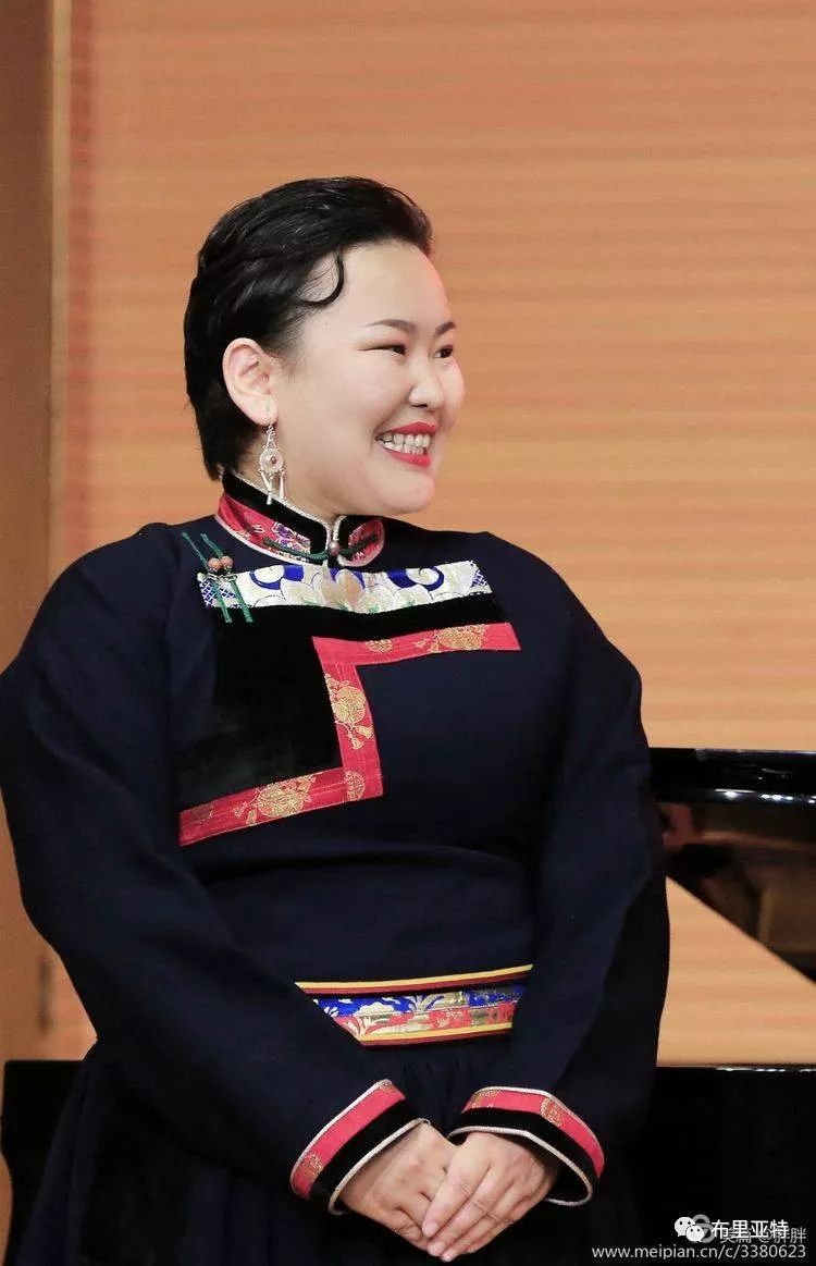 名师出高徒 | 记2016级呼伦贝尔民谣传承班音乐会 第25张 名师出高徒 | 记2016级呼伦贝尔民谣传承班音乐会 第25张