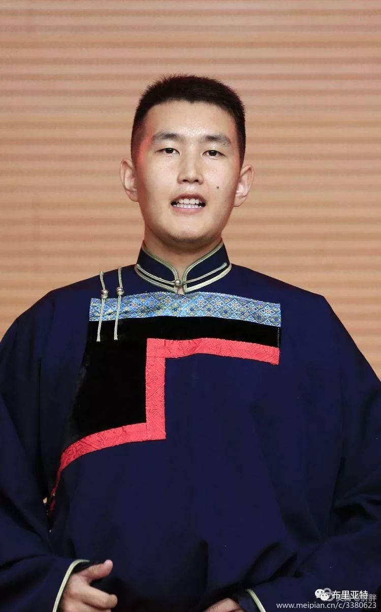 名师出高徒 | 记2016级呼伦贝尔民谣传承班音乐会 第31张 名师出高徒 | 记2016级呼伦贝尔民谣传承班音乐会 第31张