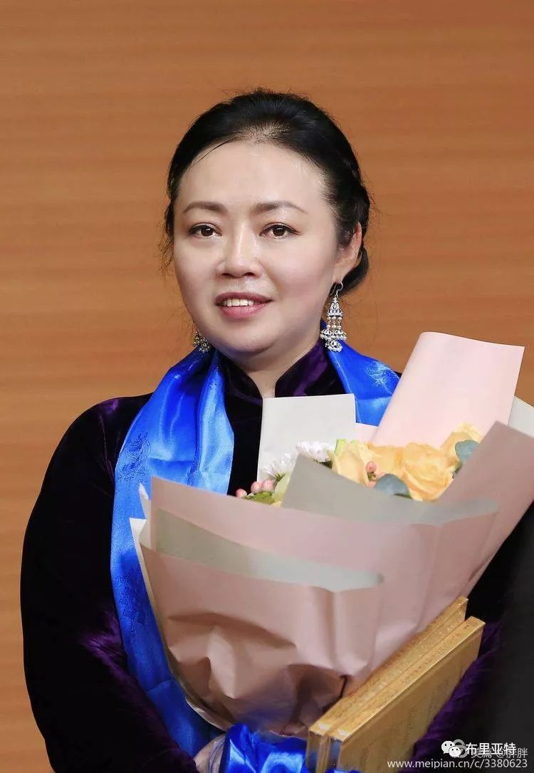 名师出高徒 | 记2016级呼伦贝尔民谣传承班音乐会 第35张 名师出高徒 | 记2016级呼伦贝尔民谣传承班音乐会 第35张