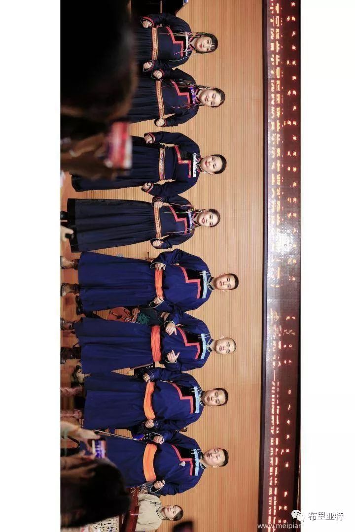 名师出高徒 | 记2016级呼伦贝尔民谣传承班音乐会 第33张 名师出高徒 | 记2016级呼伦贝尔民谣传承班音乐会 第33张