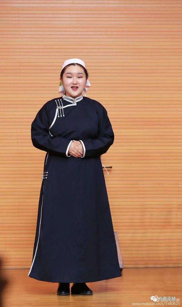 名师出高徒 | 记2016级呼伦贝尔民谣传承班音乐会 第54张 名师出高徒 | 记2016级呼伦贝尔民谣传承班音乐会 第54张