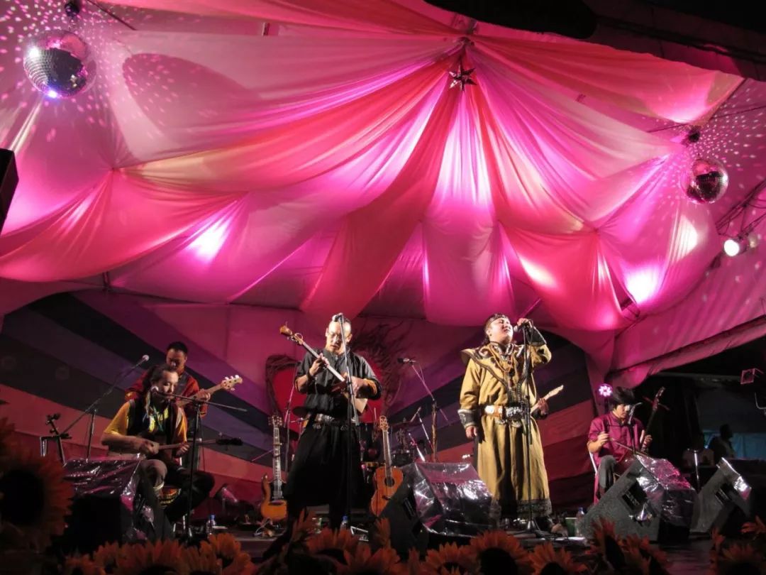 杭盖乐队即将登上亚洲最大摇滚音乐节 FUJI ROCK FESTIVAL 第20张 杭盖乐队即将登上亚洲最大摇滚音乐节 FUJI ROCK FESTIVAL 第20张