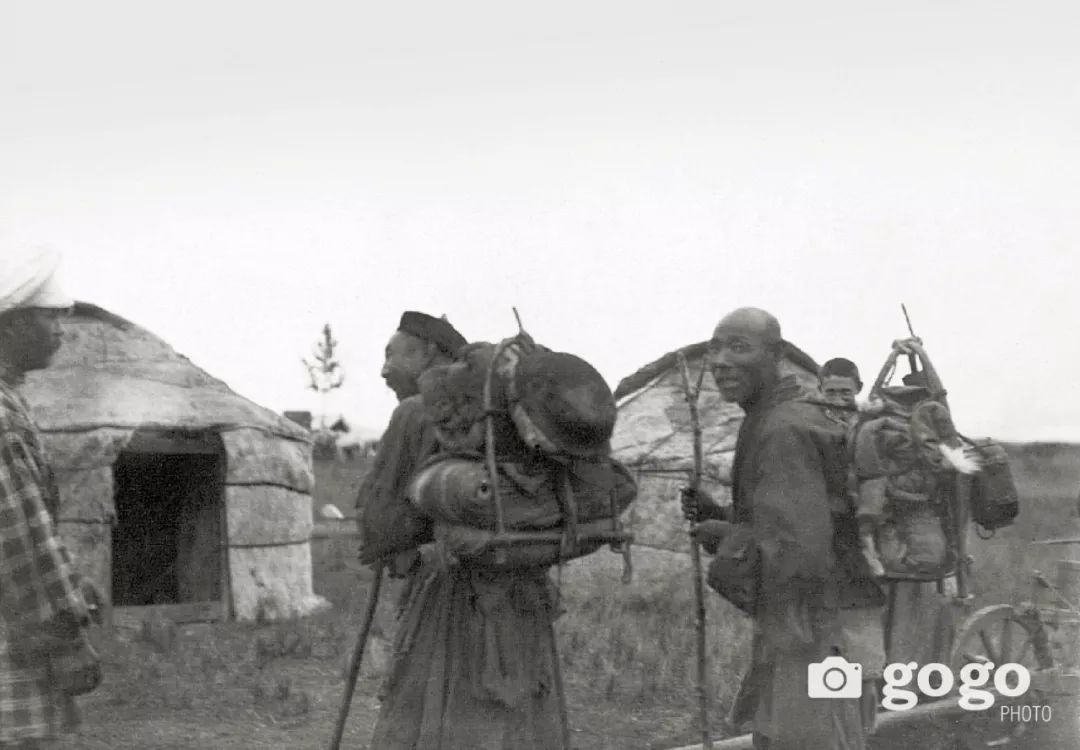 【印迹】定格19 世纪初蒙古人 —— 贵族的帐篷 第13张