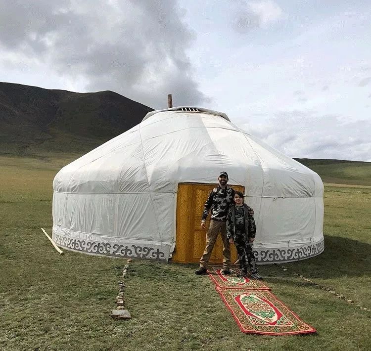 小唐纳德·特朗普:蒙古是我见过的最美丽的地方之一 第2张 小唐纳德·特朗普:蒙古是我见过的最美丽的地方之一 第2张