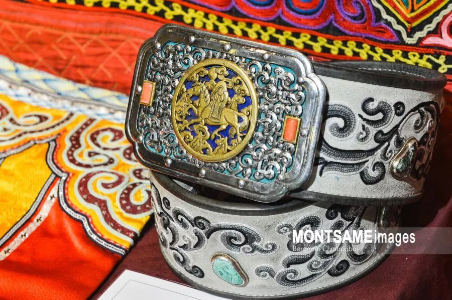 博格达汗故宫举世无双的蒙古刺绣展欣赏，太精美了！ 第10张