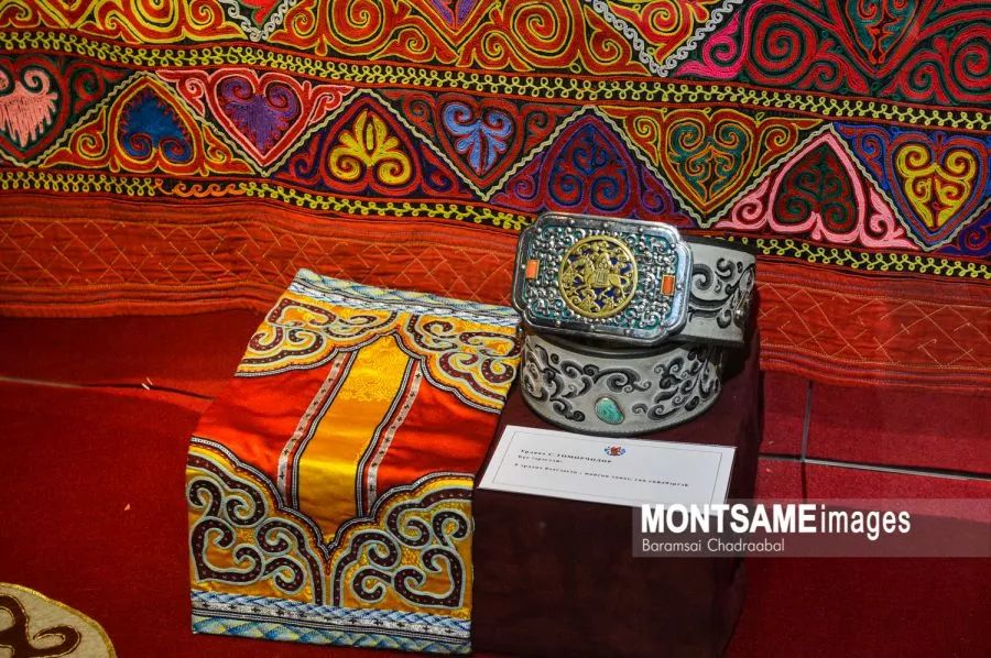 博格达汗故宫举世无双的蒙古刺绣展欣赏，太精美了！ 第13张