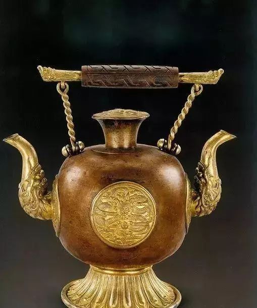 蒙古族生活中的这些文物,同时又是艺术品巅峰之作 第7张 蒙古族生活中的这些文物,同时又是艺术品巅峰之作 第7张