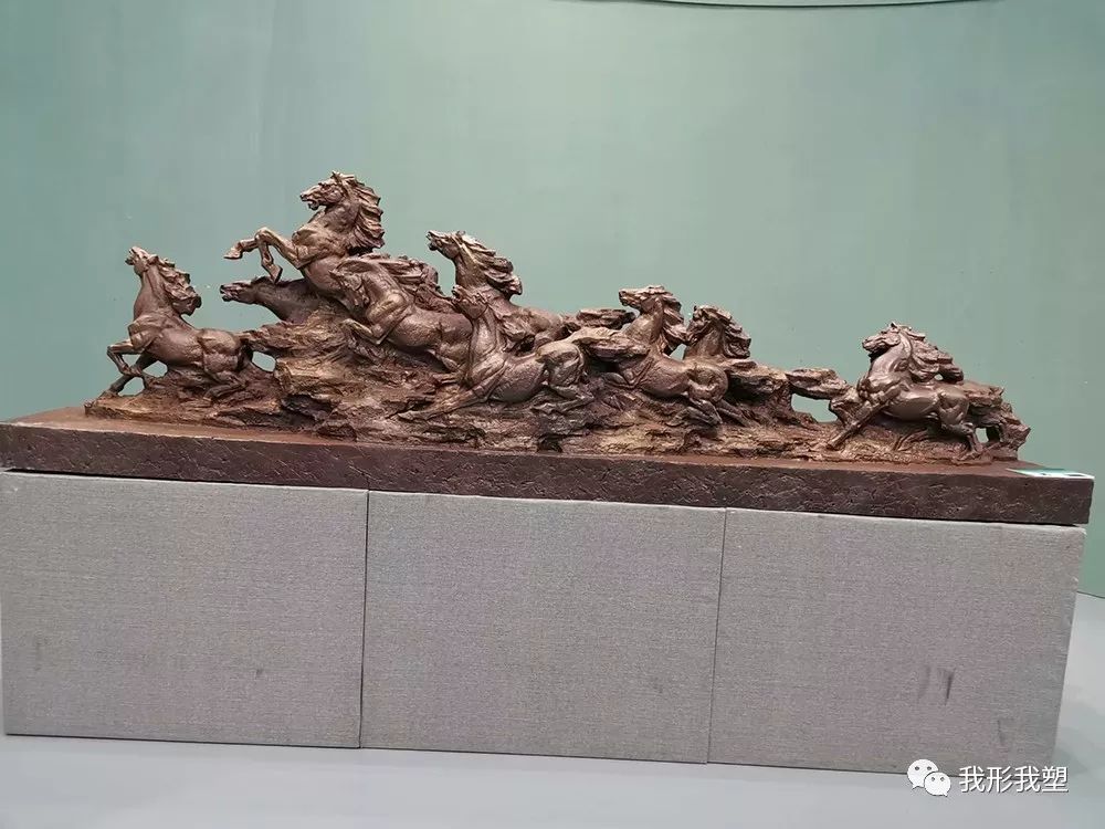 【雕塑展览】庆祝中华人民共和国成立70周年“蒙古马·雕塑·研究”展 第26张 【雕塑展览】庆祝中华人民共和国成立70周年“蒙古马·雕塑·研究”展 第26张