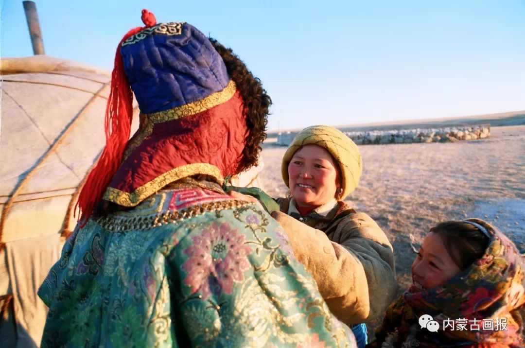 服饰之首——蒙古族冠帽 第9张 服饰之首——蒙古族冠帽 第9张