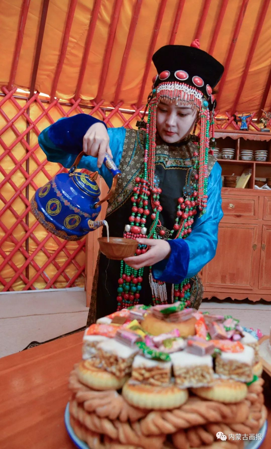 锡林郭勒盟正蓝旗祭火：祈望国泰民安新年吉祥（视频） _中国网草原频道