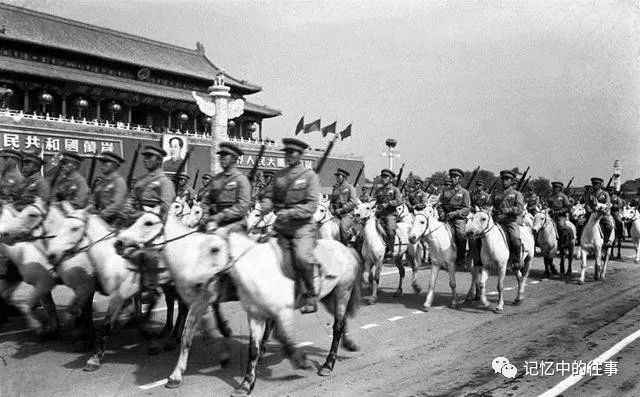 【难忘岁月】《重大革命历史文献纪录片——内蒙古骑兵》（共五集）