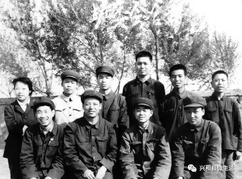兴和县老照片 - ① 班委会 ② 张皋公社文化站
