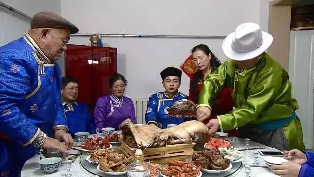 科尔沁蒙古族除夕习俗