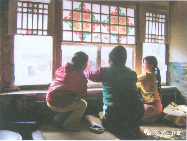 段建珺的草原剪纸艺术之梦 ——《中国民间剪纸集成·和林格尔卷》评析