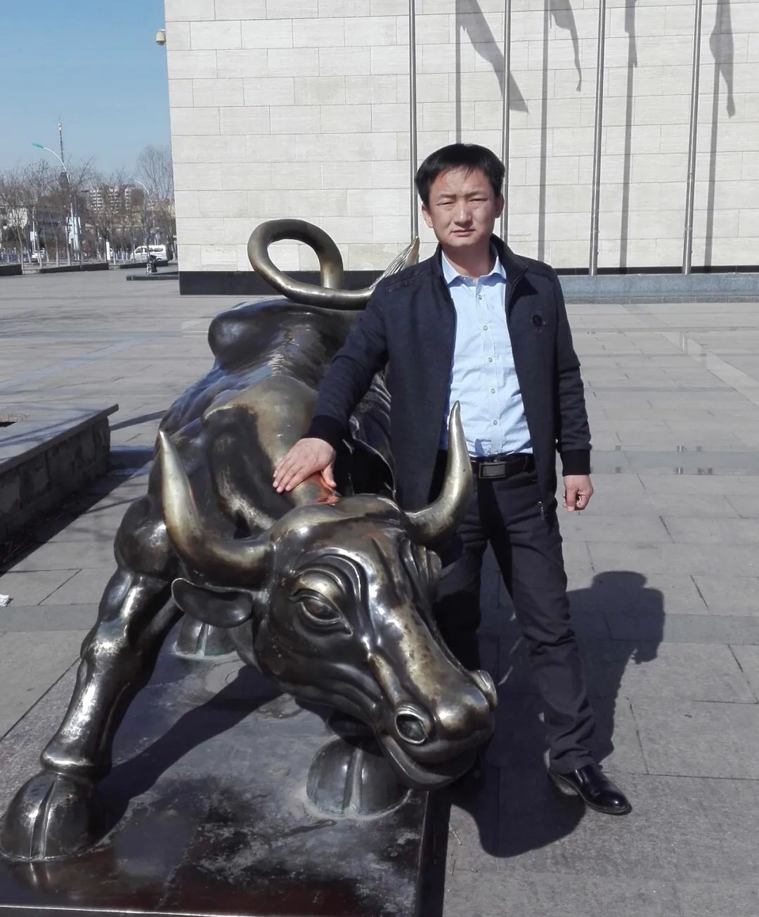 请欣赏陈忠来笔下的蒙古文书法之美