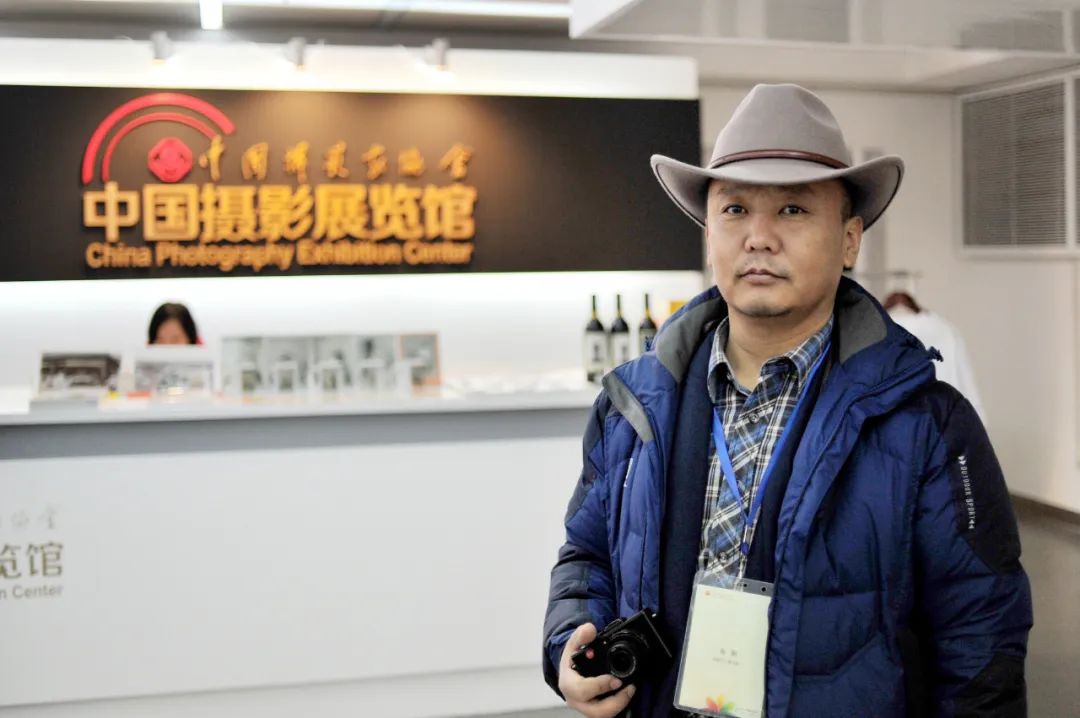 【阿拉善艺苑名家】第四期 摄影家 ⑤ 布和